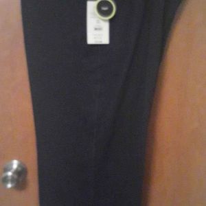 Navy Capri size 20